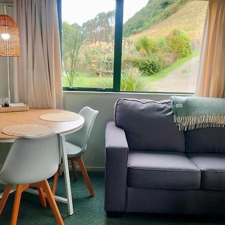 Pukemara Retreat Apartment Sandymount Екстериор снимка