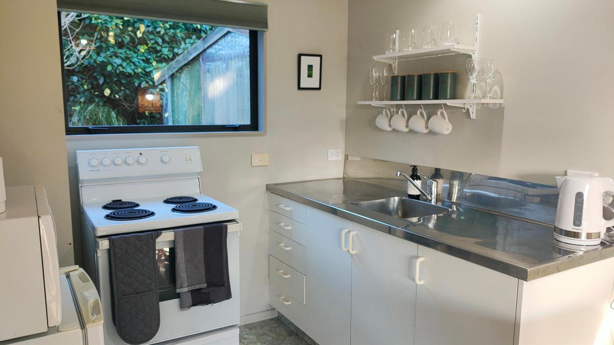 Pukemara Retreat Apartment Sandymount Екстериор снимка